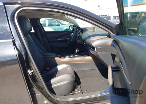 2022 Mazda Cx-30 Premium z USA, uszkodzony, nr VIN 3MVDMBDL2NM443114